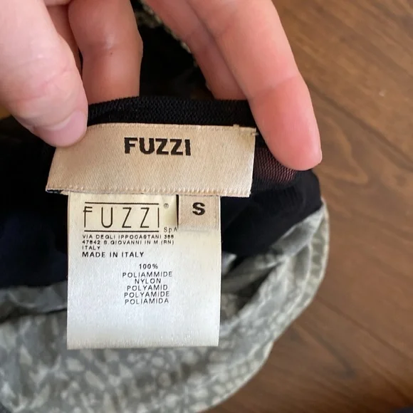 Small Fuzzi Long Sleeve Textured Turtleneck - Picture 6 of 7